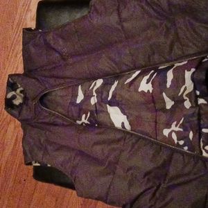 Fall reversible puffy vest